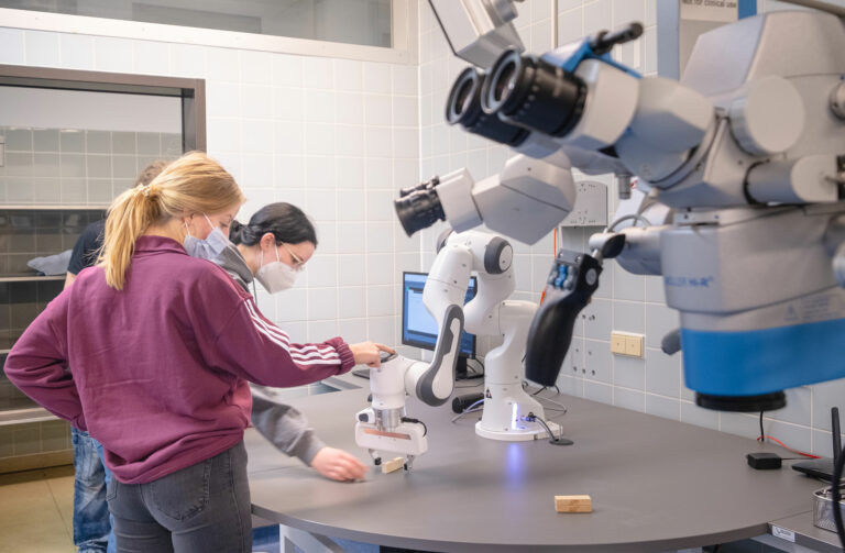 Foto: Robokind Stiftung